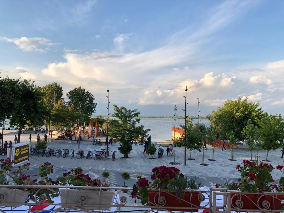 Hotel Shkodra Lake Široka Buitenkant foto