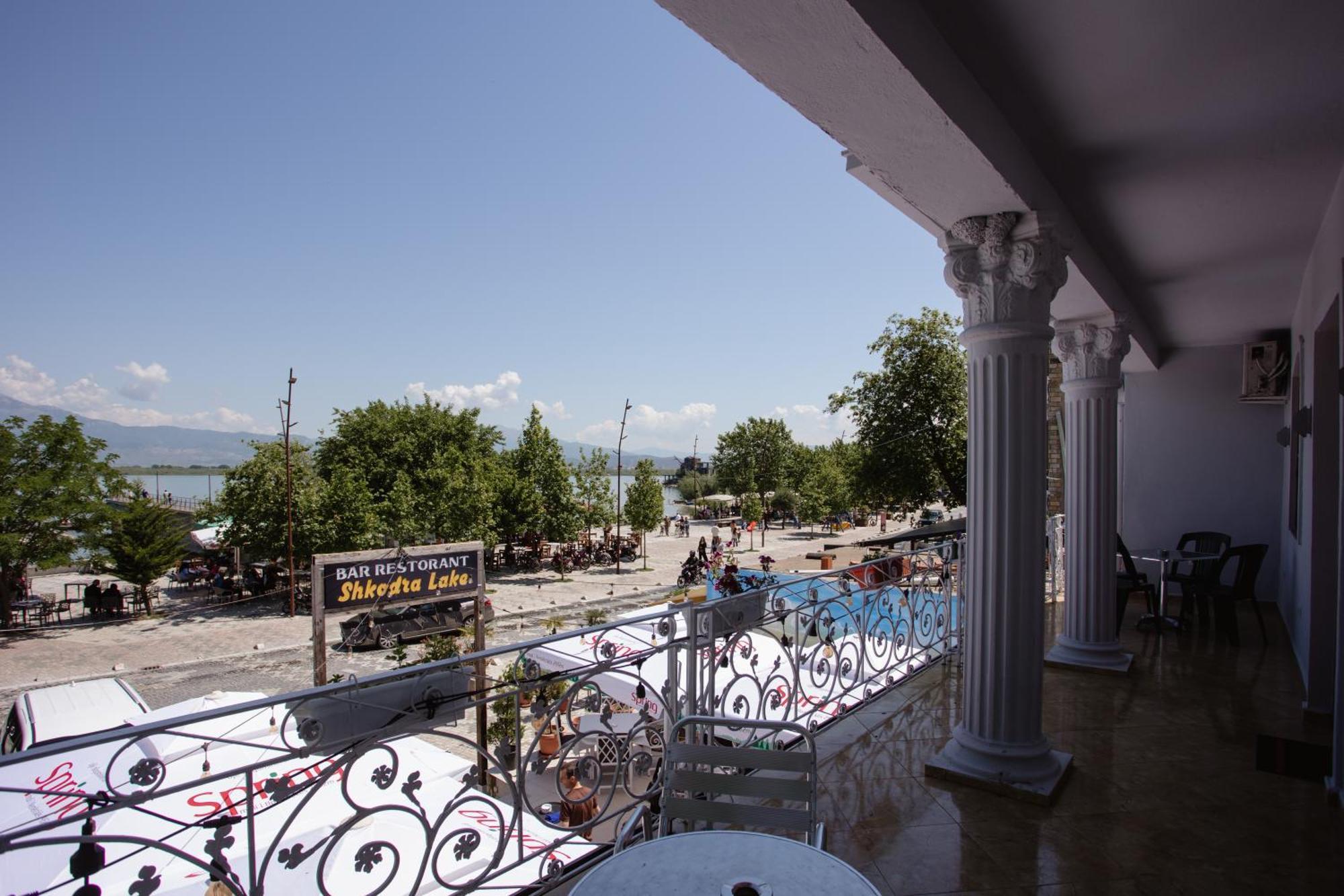 Hotel Shkodra Lake Široka Buitenkant foto